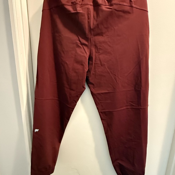 All Day Jogger - Picture 2 of 5